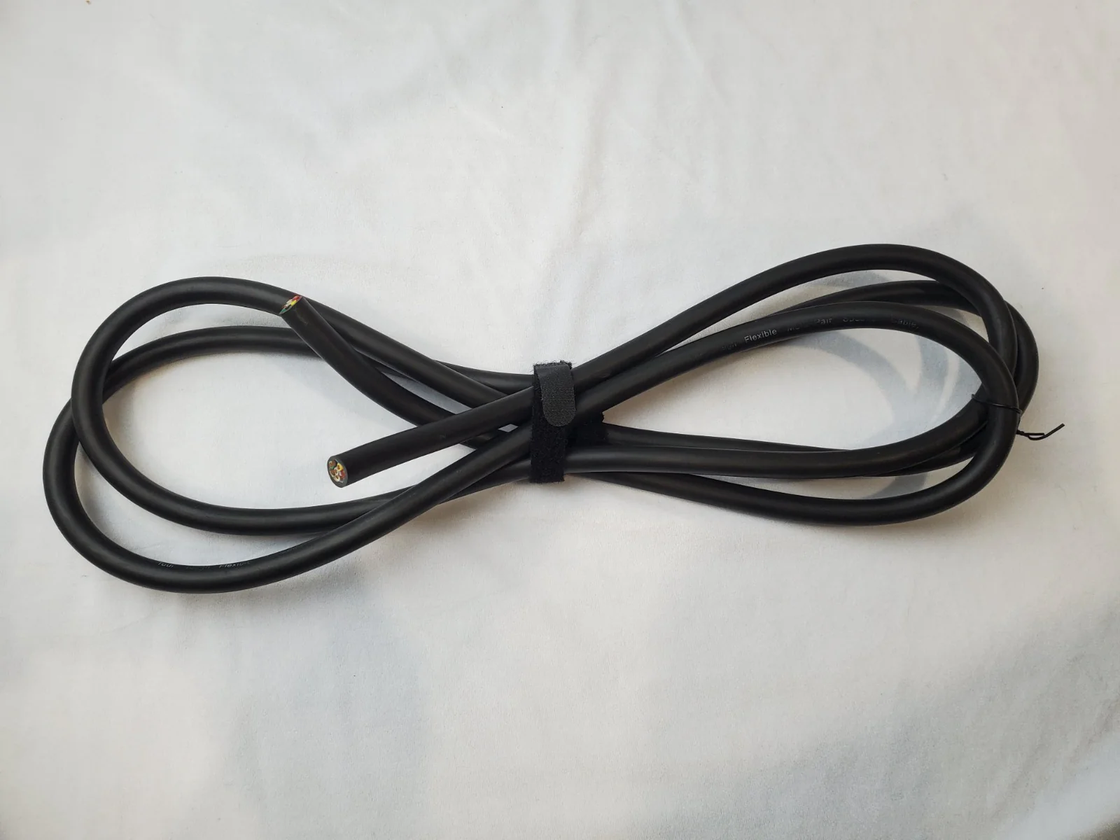 2.9m 8 core, 2.5mm2, 13 AWG speaker cable - Image 2