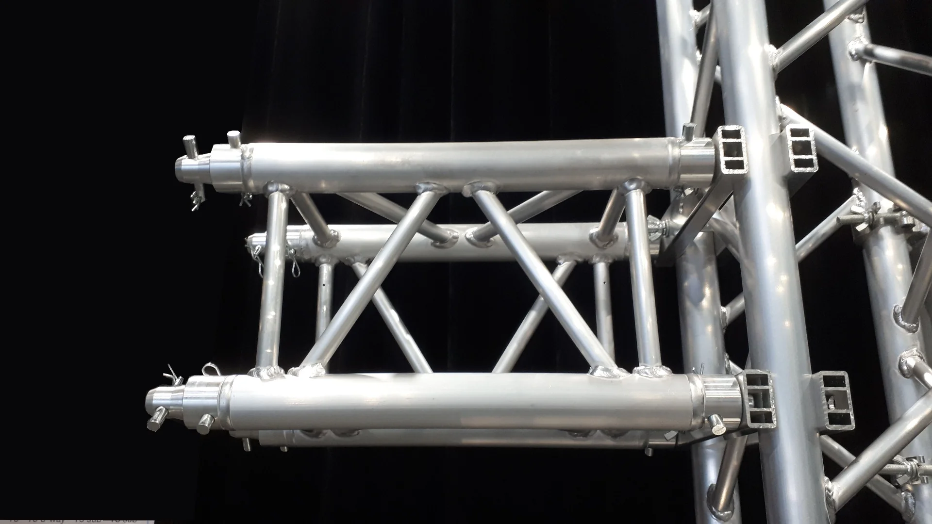290mm box truss mounting brackets - PAIR - Image 2