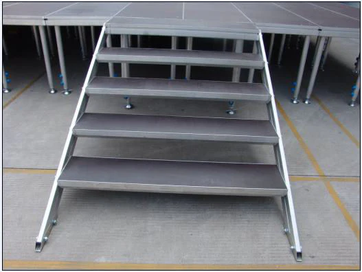 2m guard rail for portable stage - Image 6