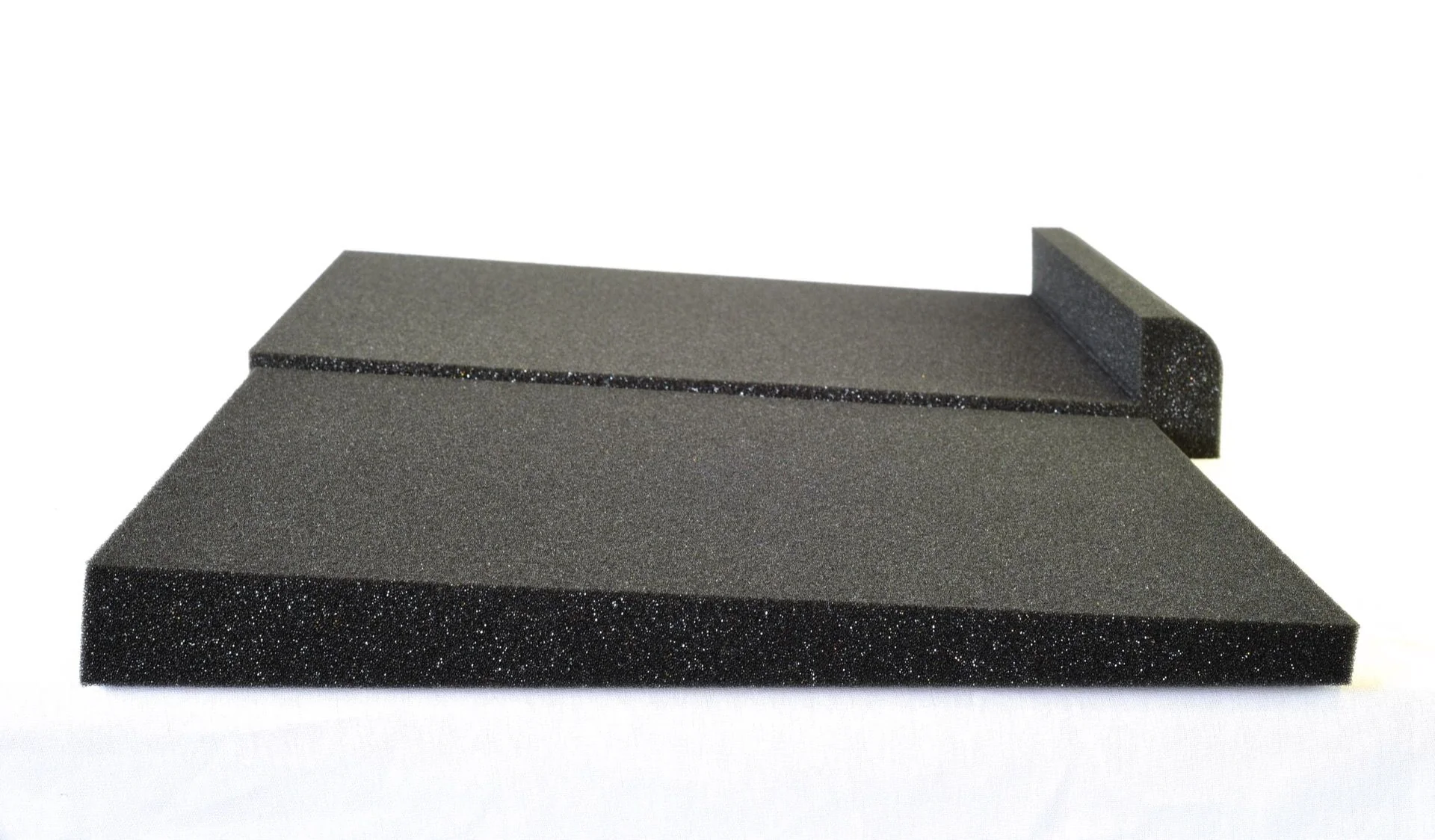 2X SOUNDKING DB039B STEEL STUDIO MONITOR STANDS + ISOLATION PADS - Image 9