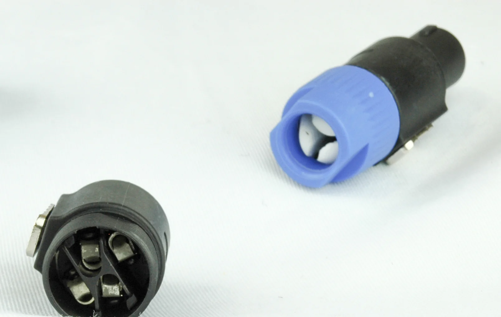 4 pole speakon speaker connector (NL4FC Equivalent) - Image 5