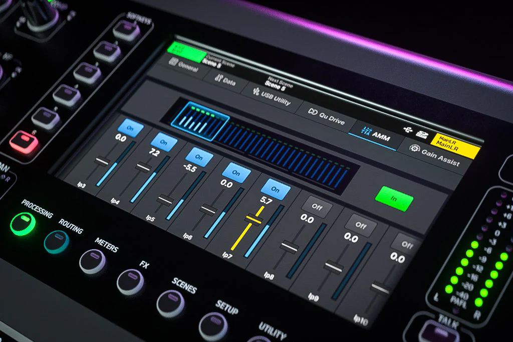 Allen & Heath QU-7 QU 32ch 96kHz mixer, 33 faders, 32/20 local I/O, 6FX - Image 11