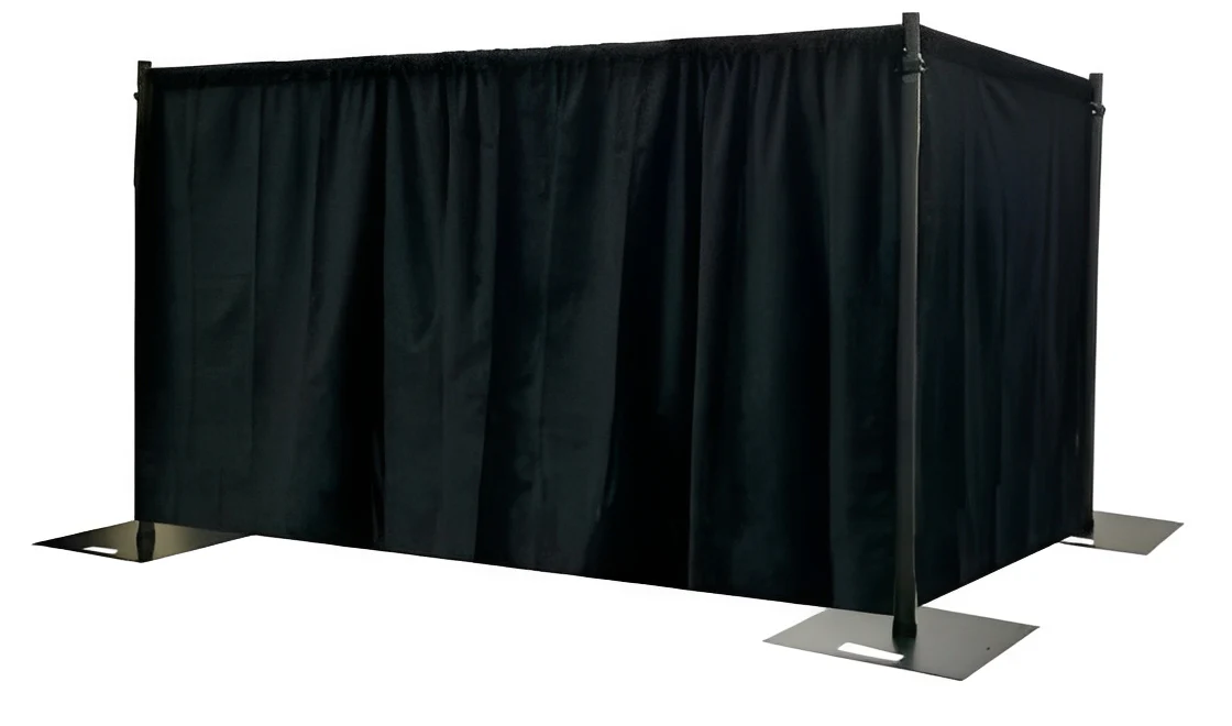 Ops Surround / backdrop kit with drapes includes flight case on wheels - Image 2