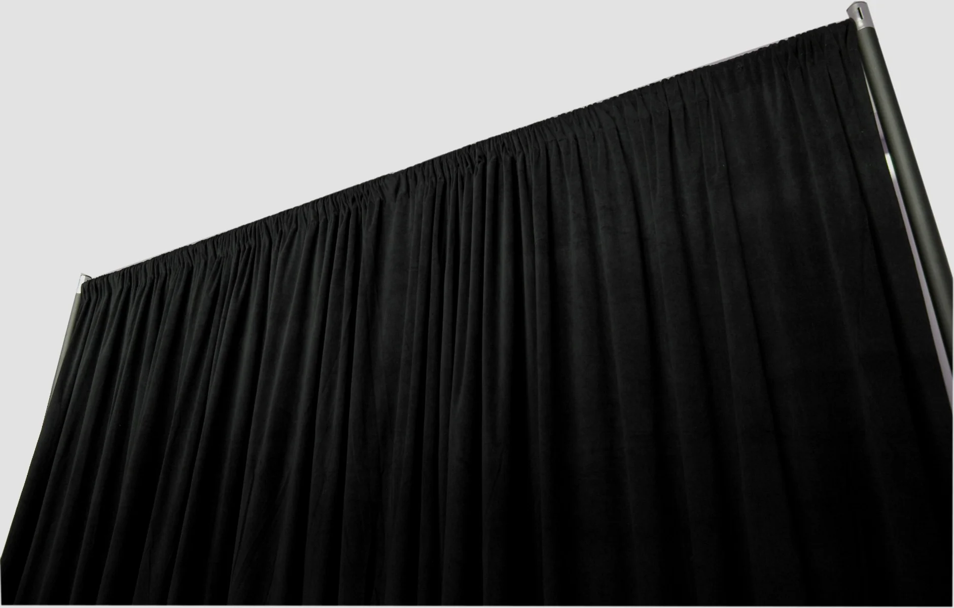 Black 4m drop x 5m width velveteen drape - 200GSM - Image 3