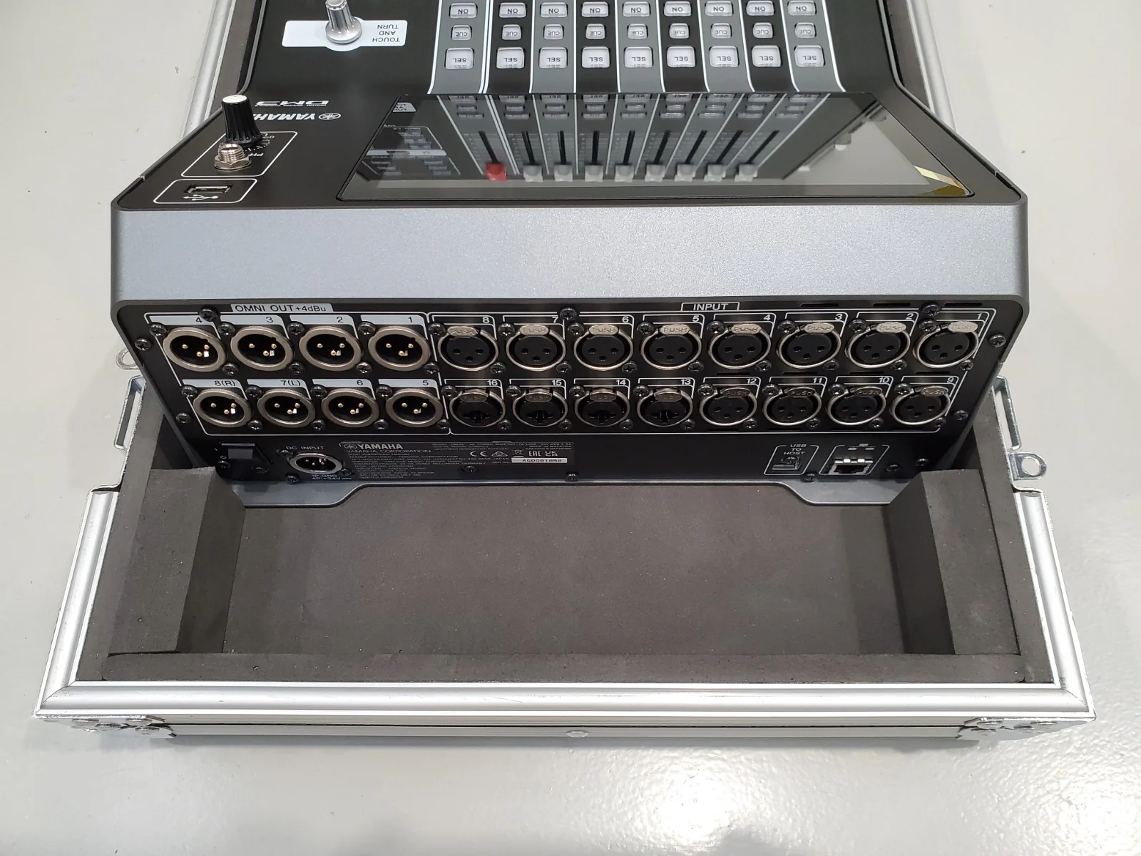 Case To Go flightcase suits YAMAHA DM3 DANTE / DM3 Standard - Image 7