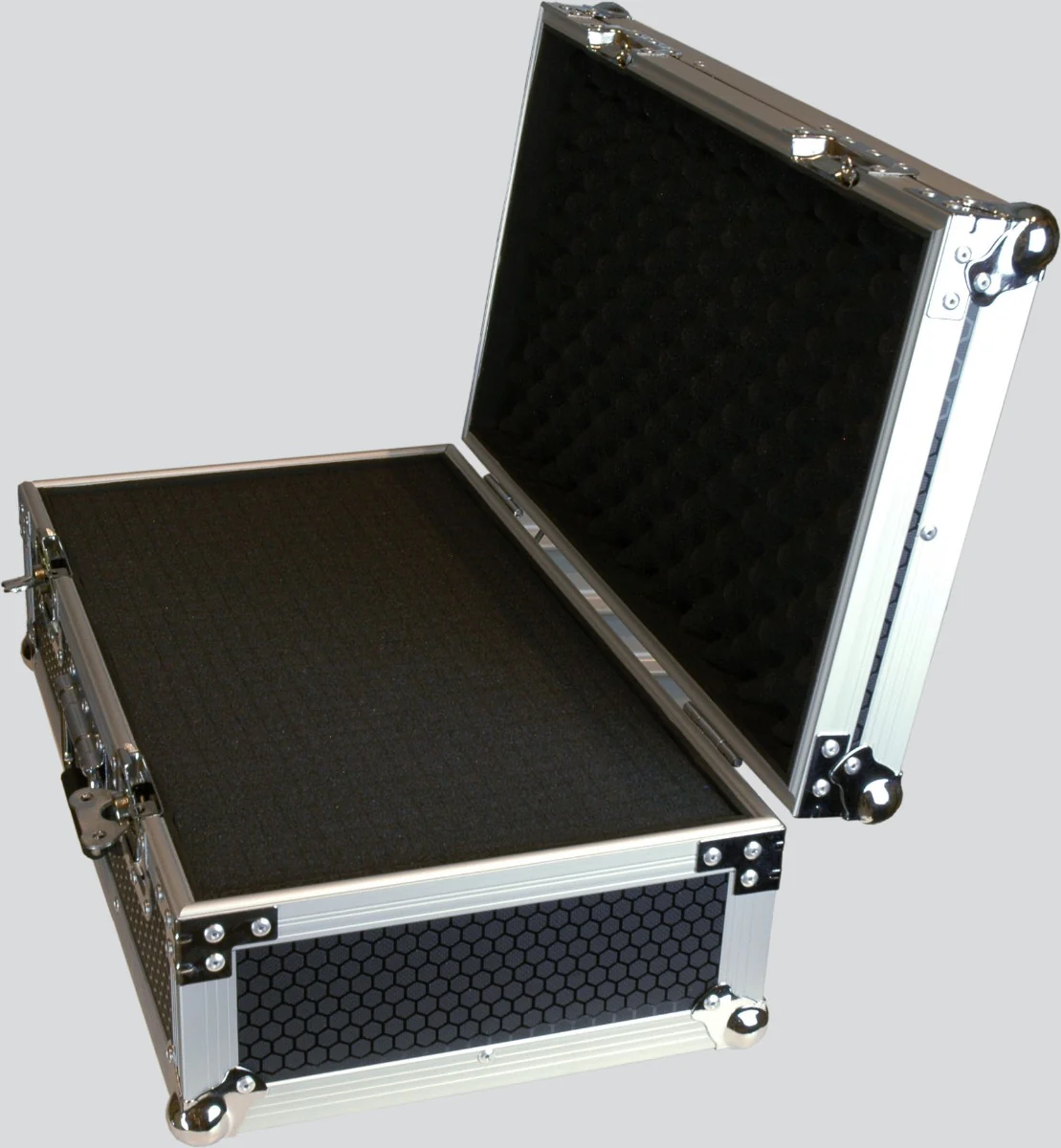 CaseToGo MICROPHONE CASE / UTILITY CASE with Pre-Cut Diced Foam 58X33X20CM - Image 4