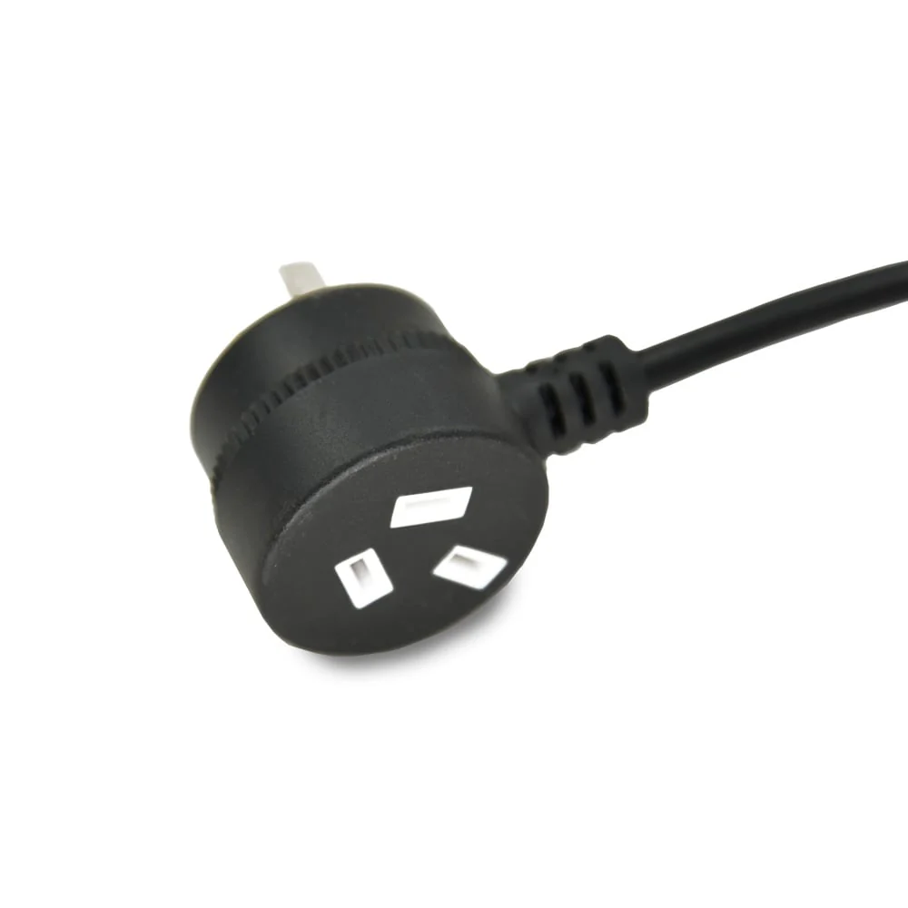 PowerCON Mains 240V Power Lead 2m - Image 4