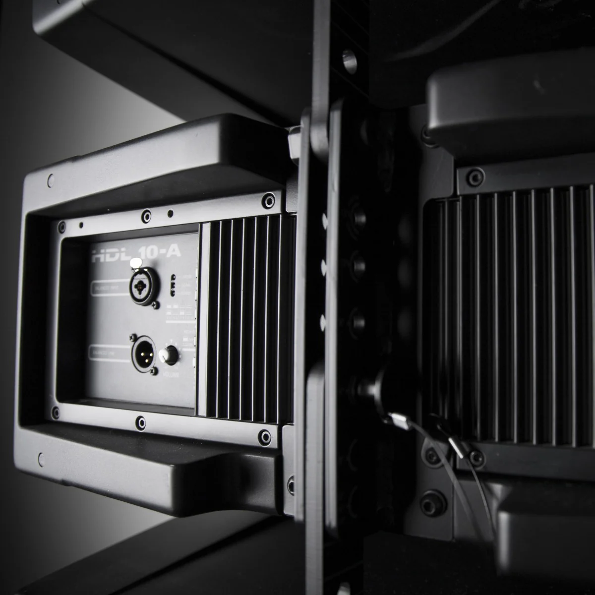 RCF HDL 10-A ACTIVE LINE ARRAY MODULE - Image 11