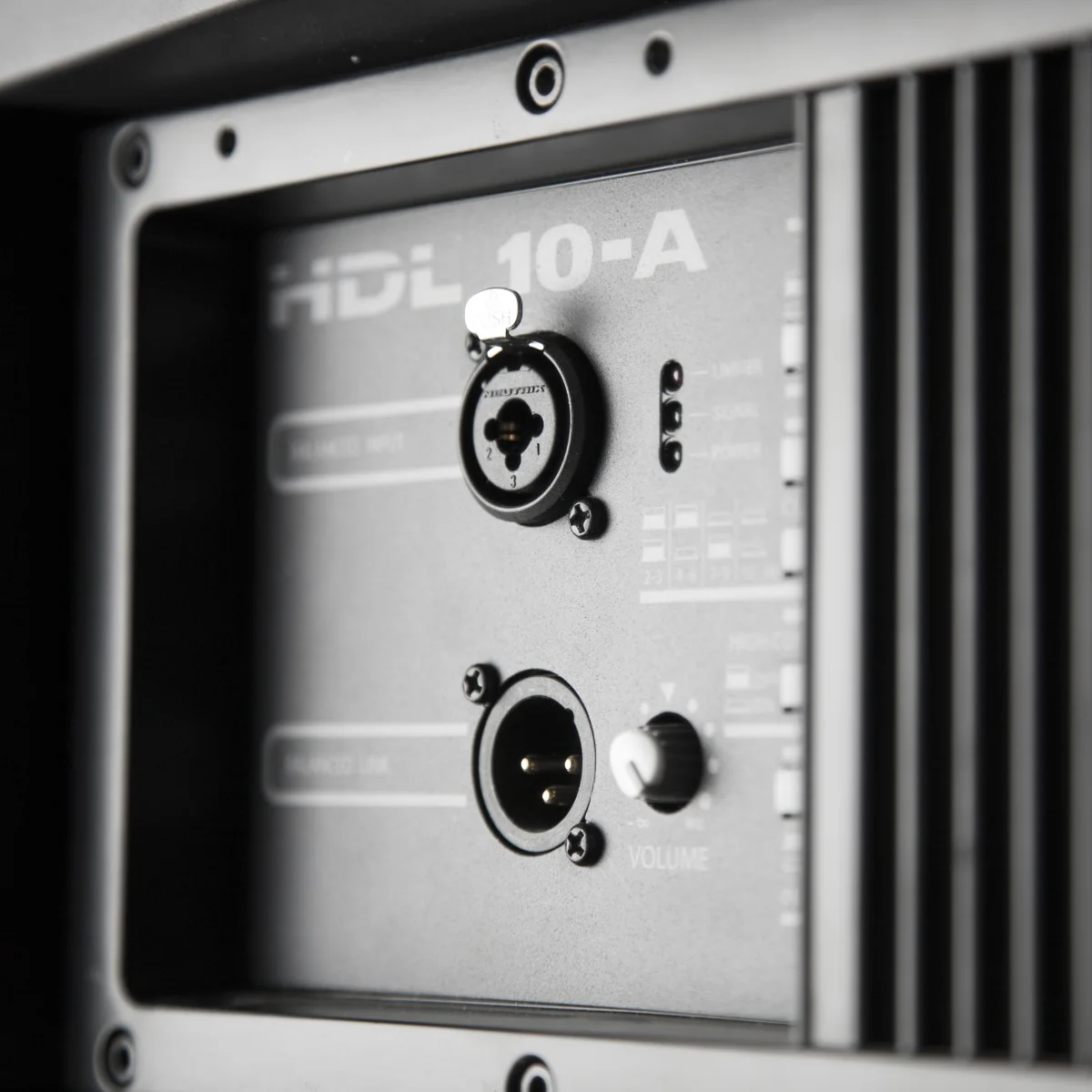 RCF HDL 10-A ACTIVE LINE ARRAY MODULE - Image 12