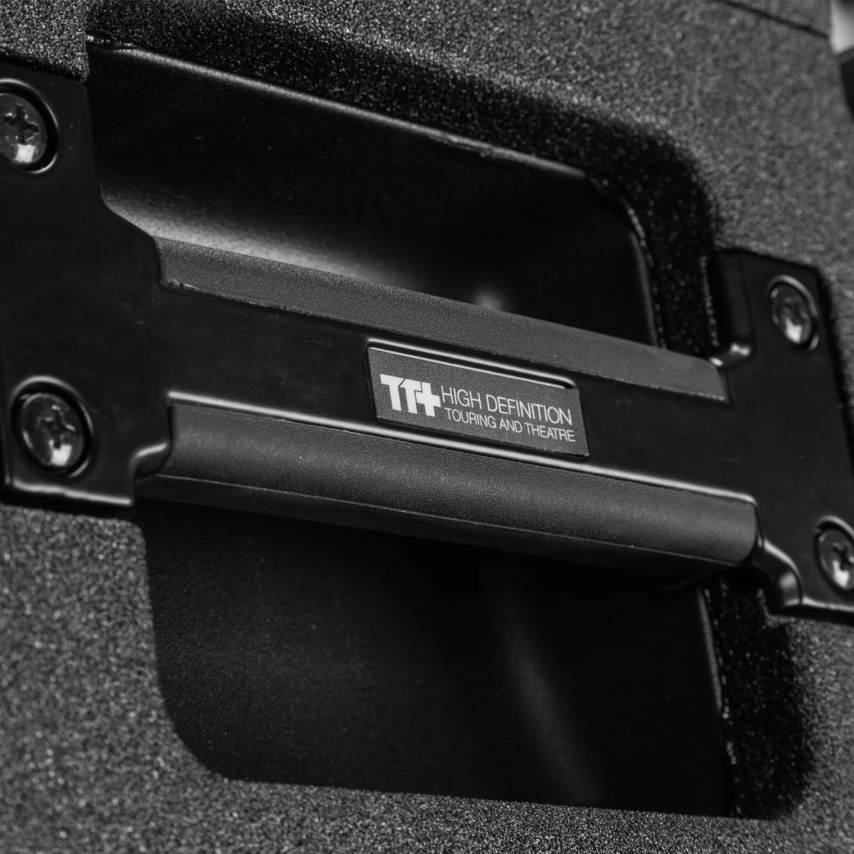 RCF TTL 6-A ACTIVE THREE-WAY LINE ARRAY MODULE - Image 10