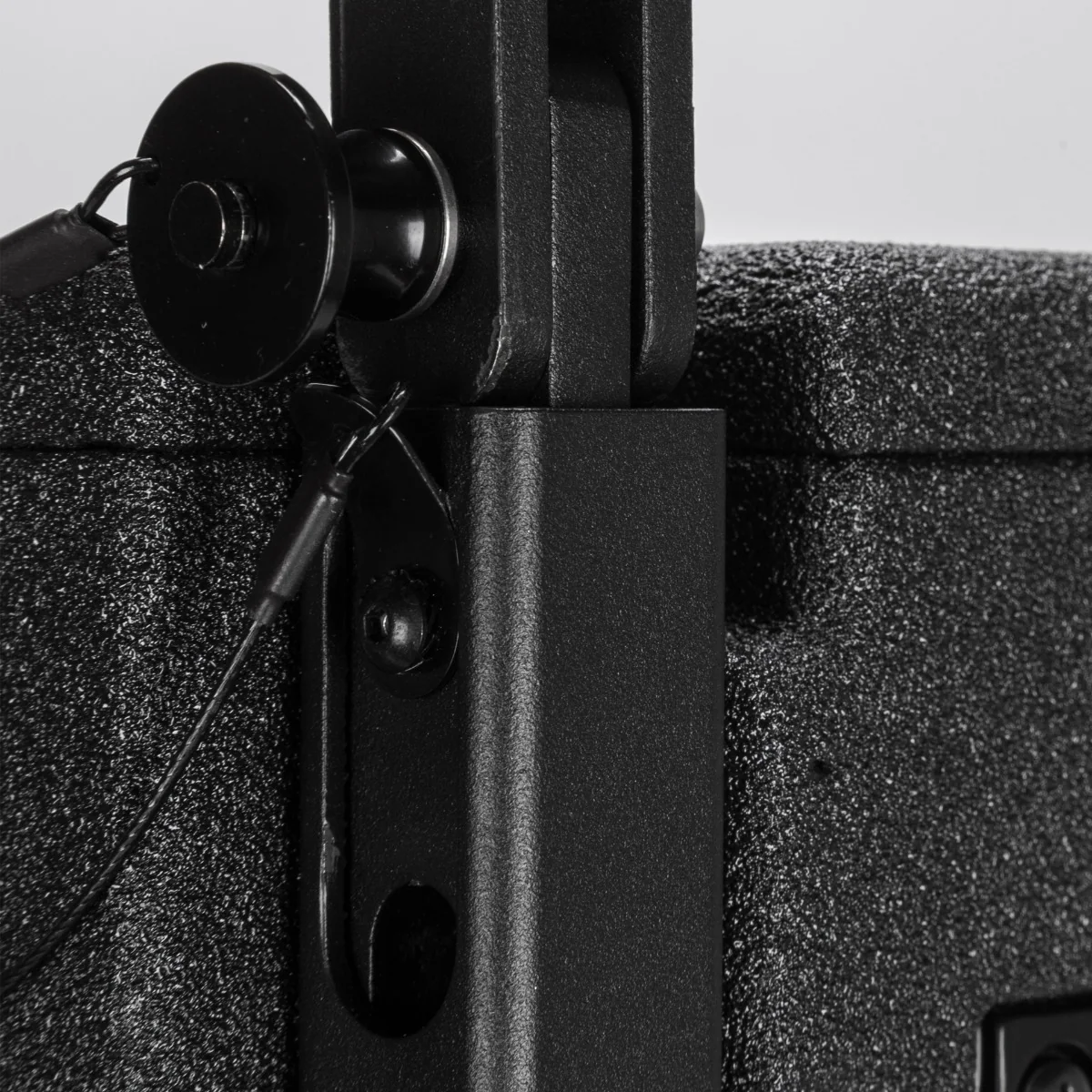 RCF TTL 6-A ACTIVE THREE-WAY LINE ARRAY MODULE - Image 12