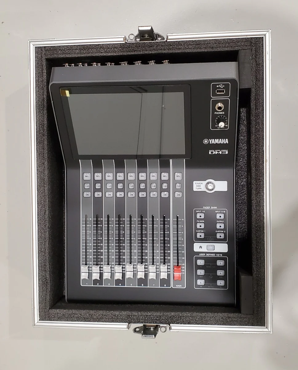 Small mixer / utility case - fits Yamaha DM3S or DM3 digital mixer - Image 8