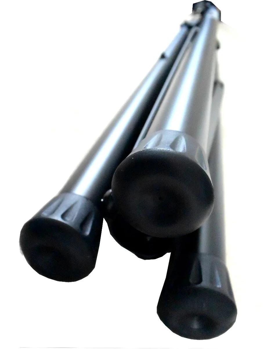 Soundking aluminium tripod stand with external metal speaker top hat DB012B with DC008 - Image 3