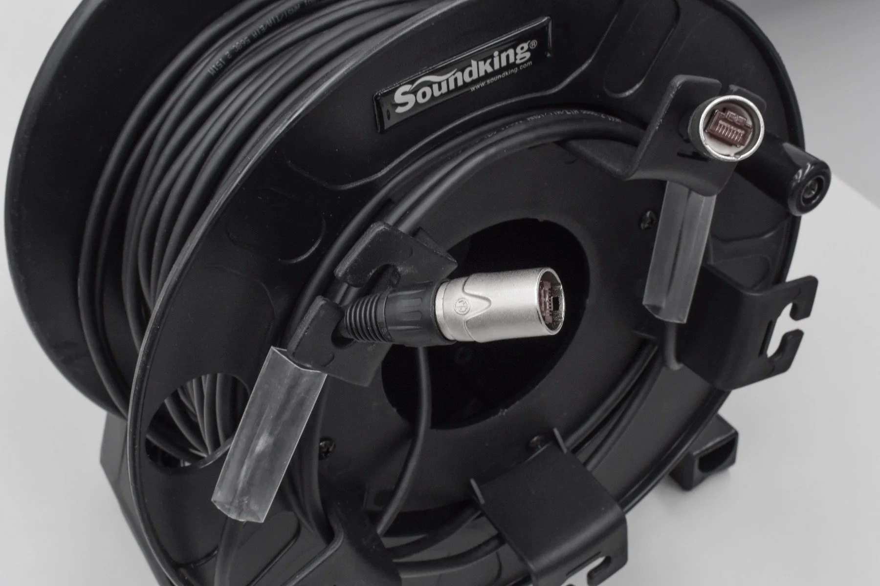 SOUNDKING Tour-Grade Ruggedised Cat6 SF/UTP Network Cable (50m Reel) with Neutrik connectors - Image 4
