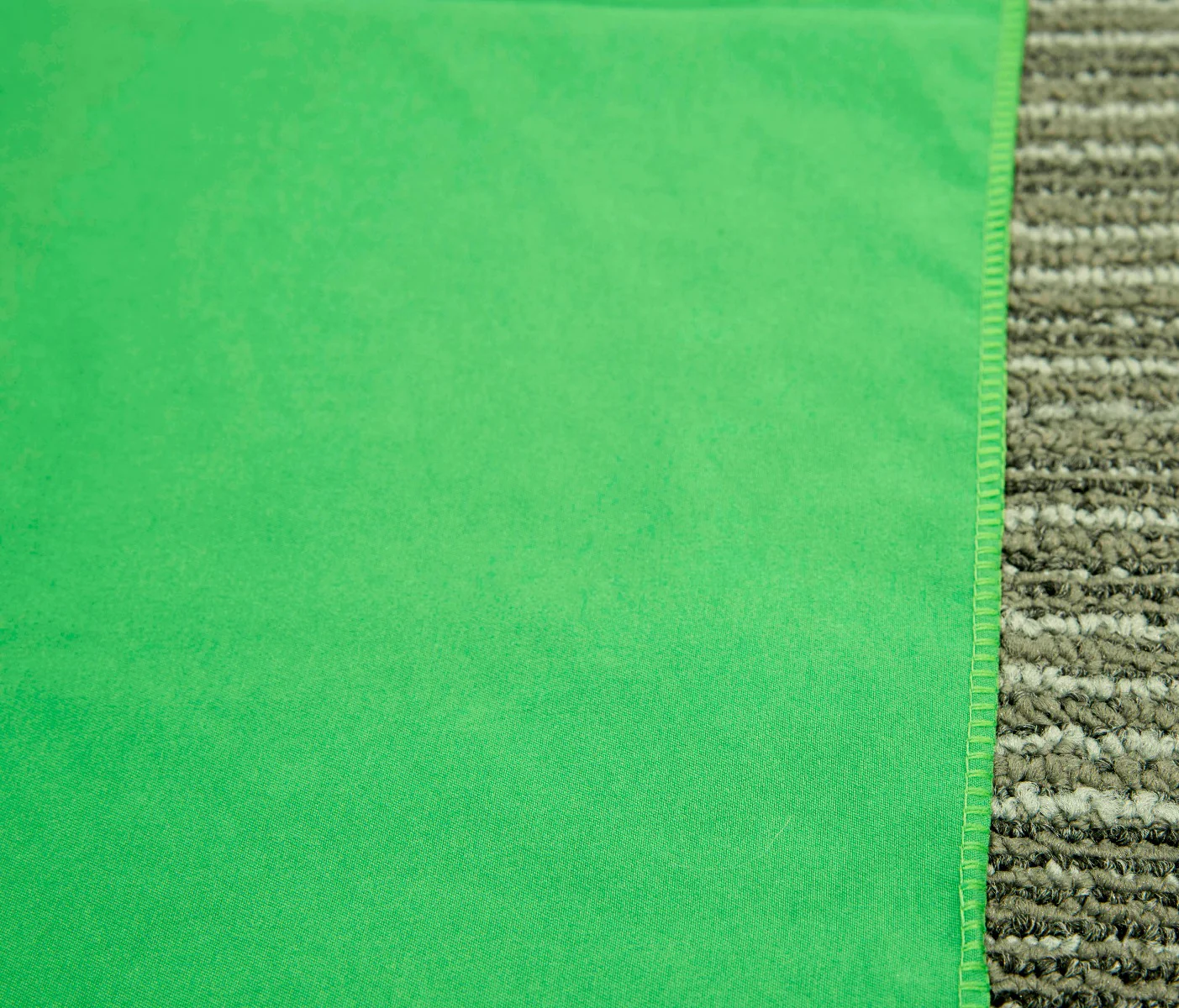 Studio Green Backdrop ChromaKey Screen 4.5m x 3m Background ONLY - Image 4