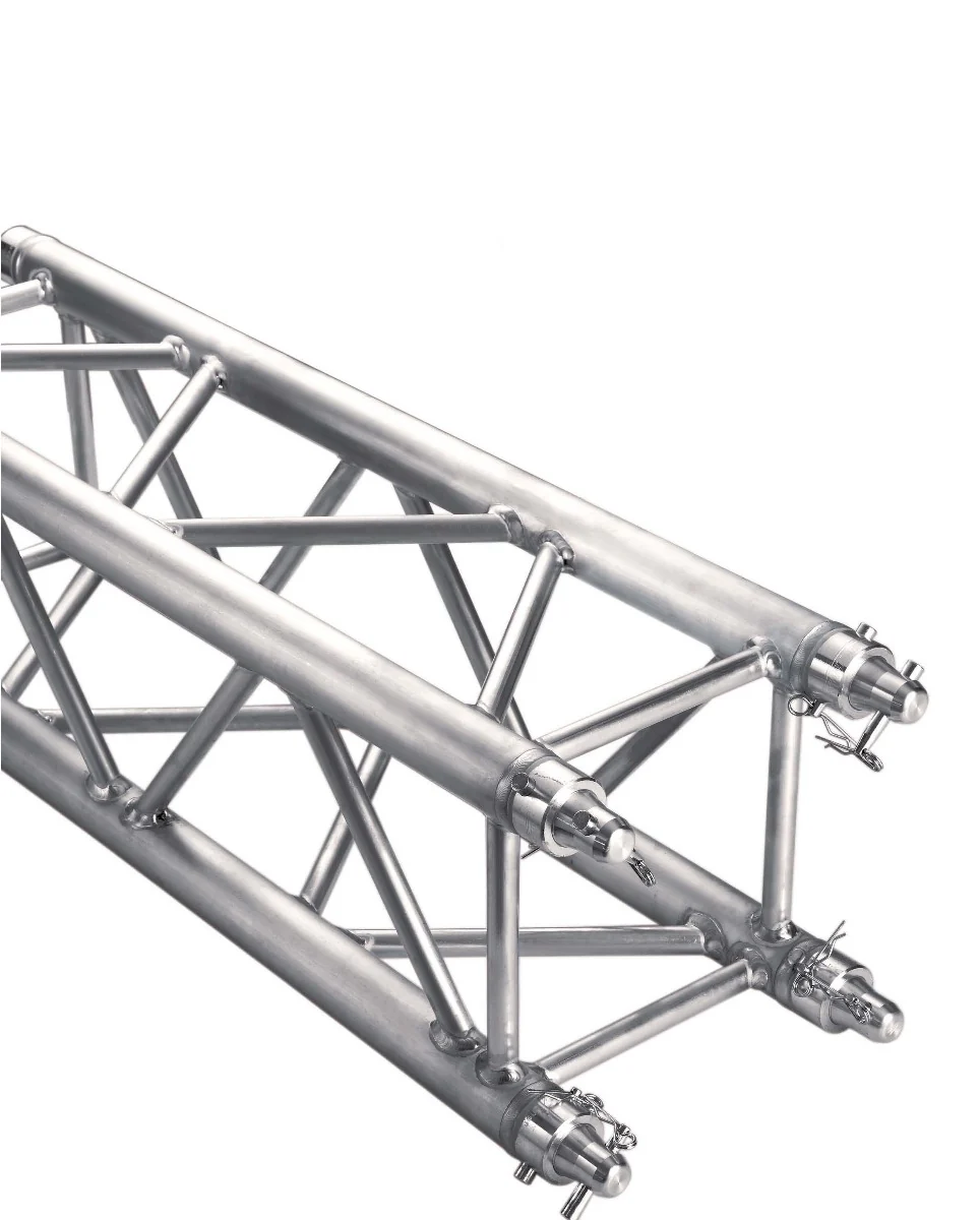 Truss stand - 3.5m high x 6m wide x4m deep four way 290mm box truss - Image 6