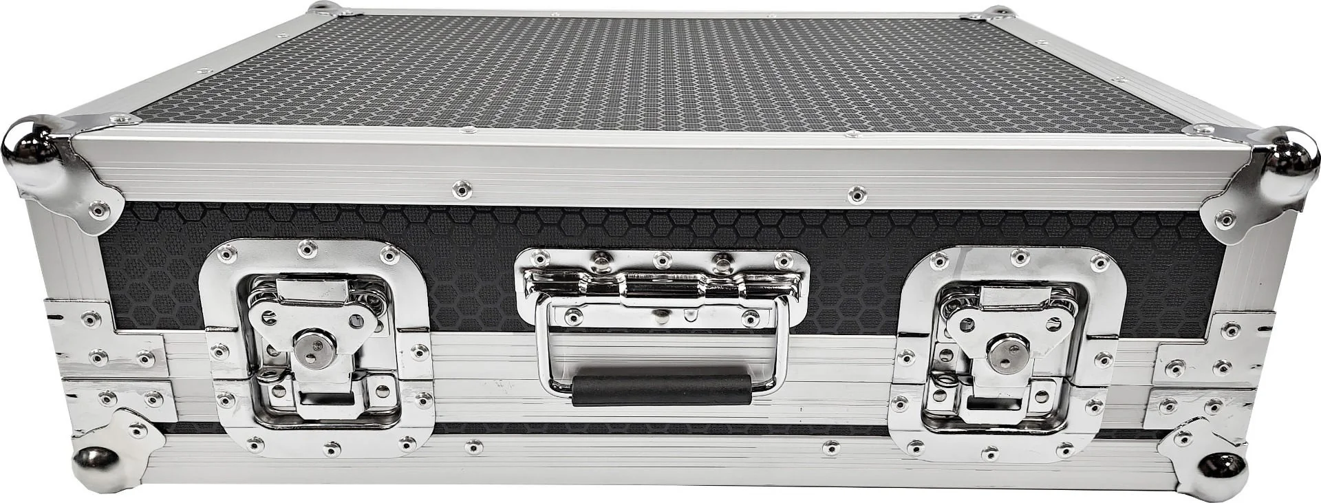 Yamaha DM3 DANTE Digital Mixer with ROAD CASE - Image 9
